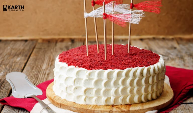 Make The Beautiful Looking Red Velvet Cake At Home
